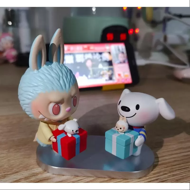 Labubu DIE MONSTER DIE GESCHENKFIGUR LIMITIERT