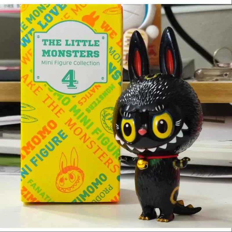 Labubu Die Monster Die kleinen Monster Zimomo Serie 4 Maneki Black Ver.