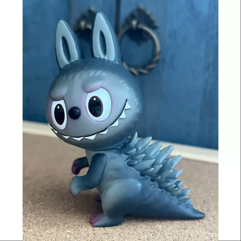 Labubu Die Monster Kaiju Jagd Serie 2.0 Serie Gojimomo normale Ausgabe
