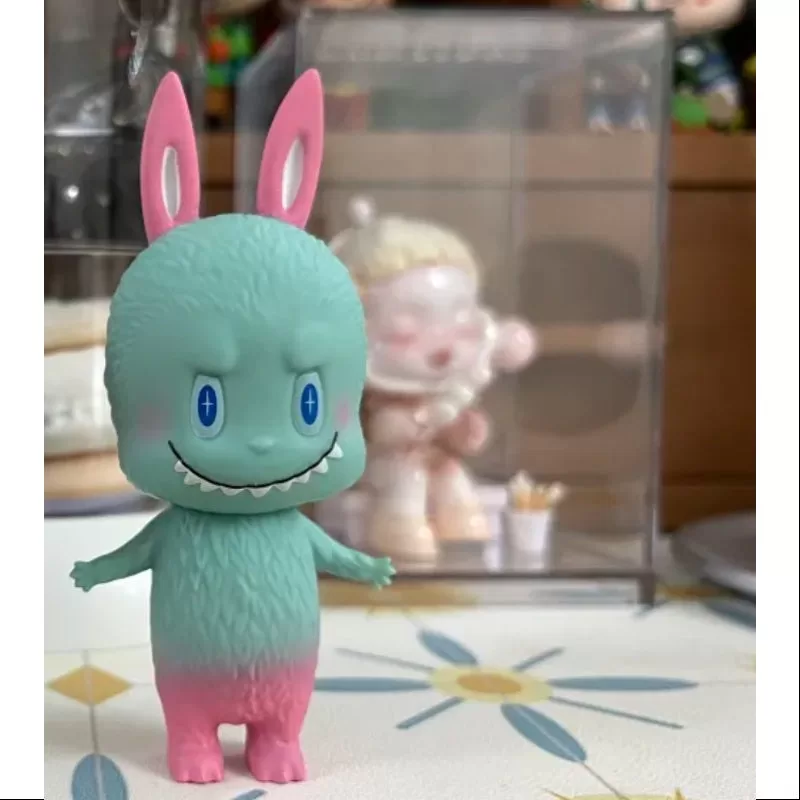 Labubu Die Monster Mini Labubu Cosmic Girl 2019 Tokio LIMITED