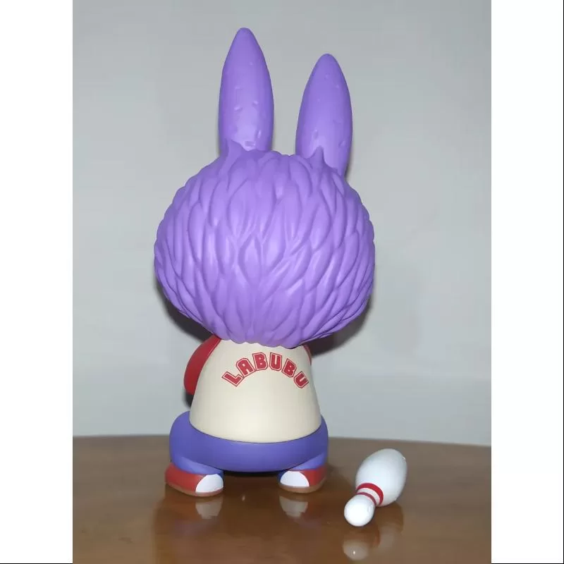 Labubu Die Monster Sportserie BOWLING Labubu Die Monster Sportserie BOWLING