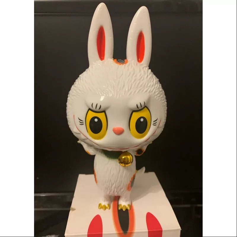 Labubu Die Monster Zimomo Maneki Weiß 2019 LIMITIERT
