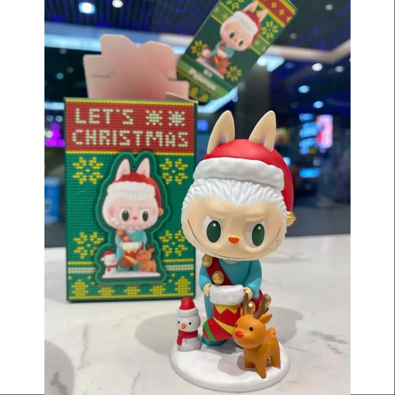 Labubu Pyjamas aus der „The Monsters Let’s Christmas“-Serie