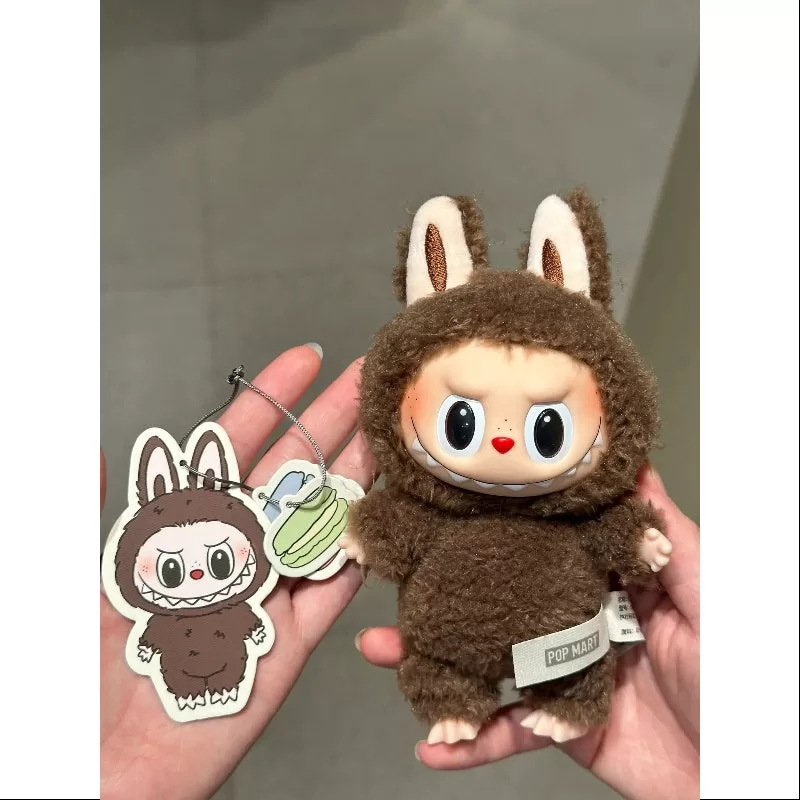 Labubu The Monsters Aufregende Macaron Vinyl Face Series Secret Chestnut Cocoa (1/72) Labubu The Monsters Aufregende Macaron Vinyl Face Series Secret Chestnut Cocoa (1/72)