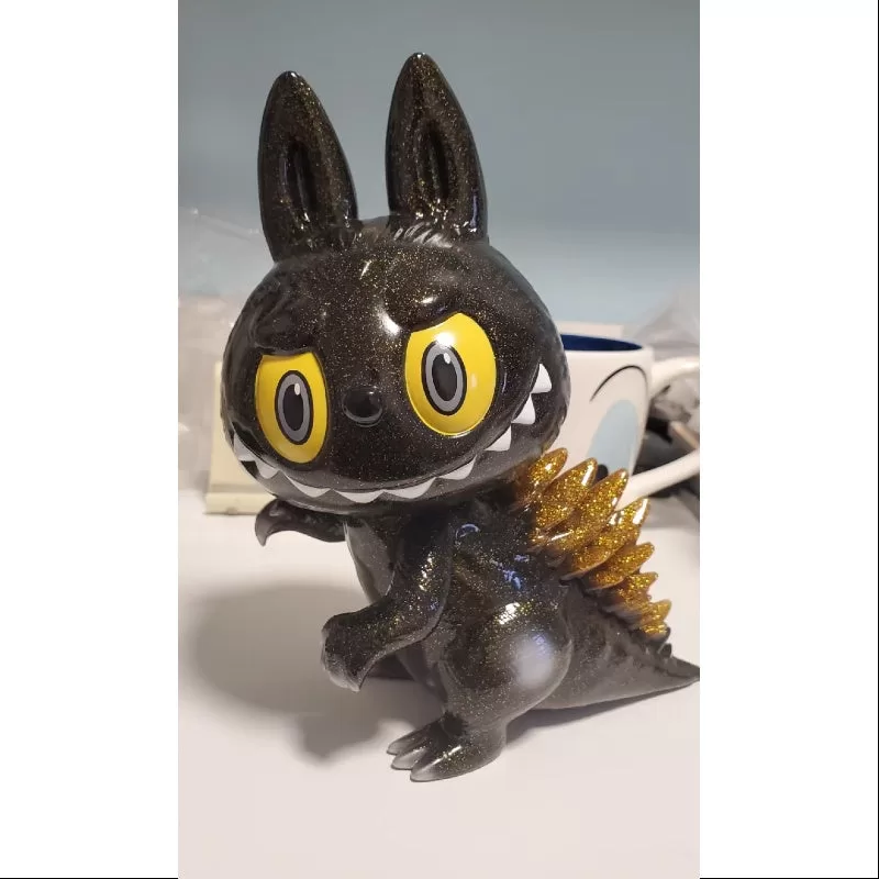 Labubu The Monsters Gojimomo Black Gold Flash LIMITED Labubu The Monsters Gojimomo Black Gold Flash LIMITED