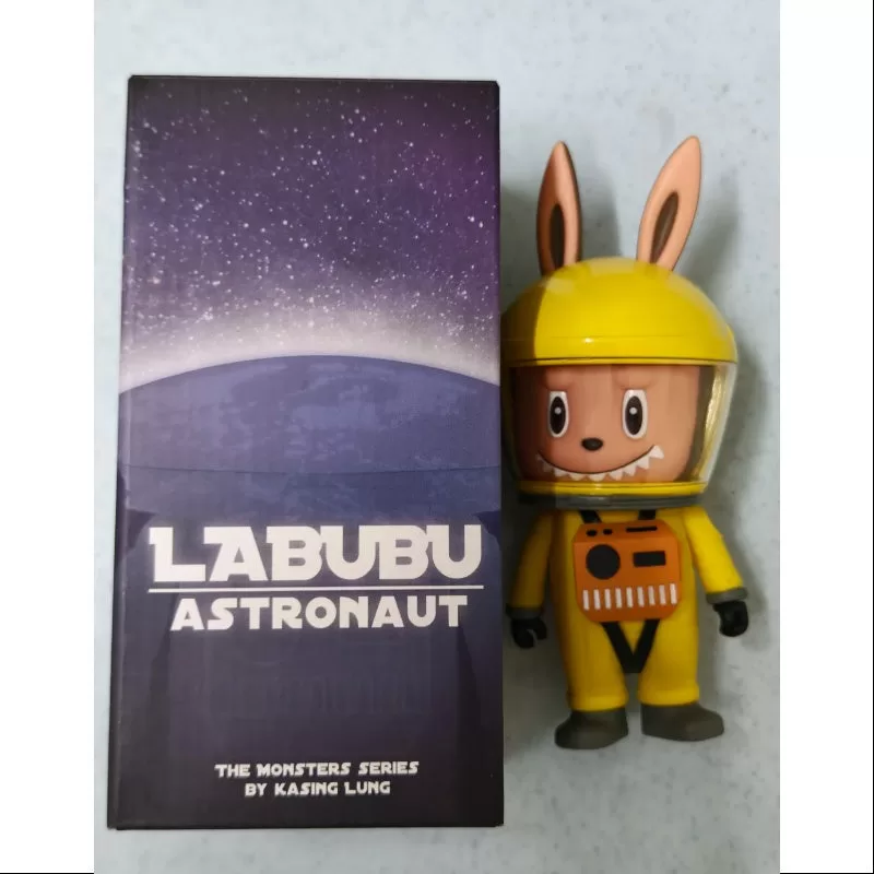 Labubu The Monsters Labubu Astronaut Gelb 2017 LIMITIERT