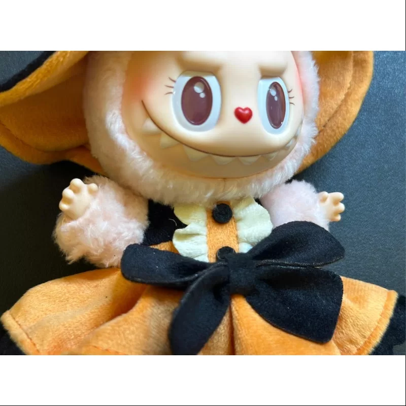 Labubu The Monsters Mokoko Magic Of Pumpkin Vinyl-Plüschanhänger 2024 Limitierte Auflage Labubu The Monsters Mokoko Magic Of Pumpkin Vinyl-Plüschanhänger 2024 Limitierte Auflage