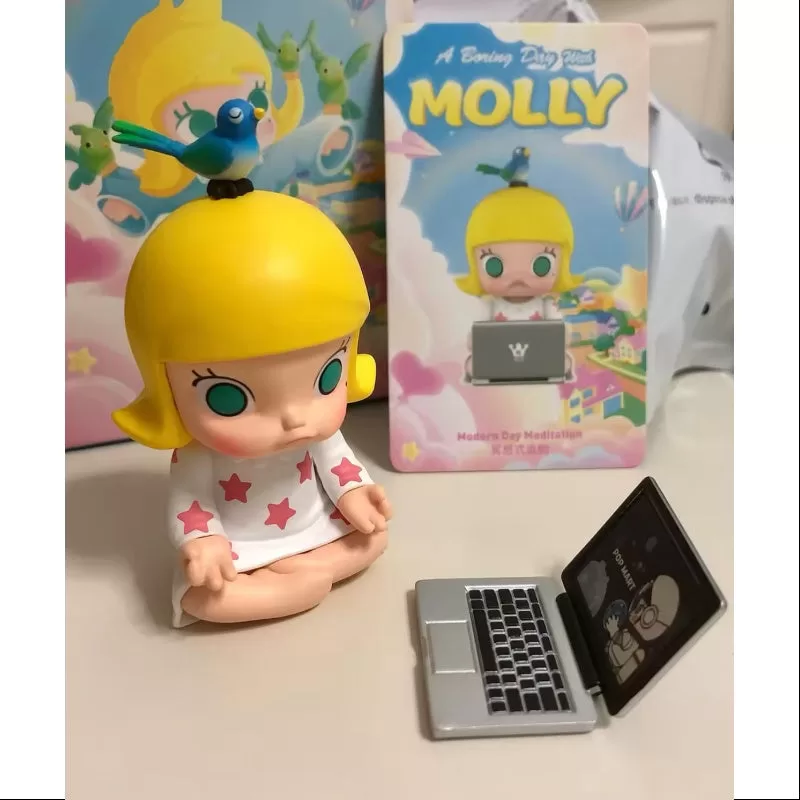 MOLLY Ein langweiliger Tag mit Molly Serie Moderne Meditation MOLLY Ein langweiliger Tag mit Molly Serie Moderne Meditation
