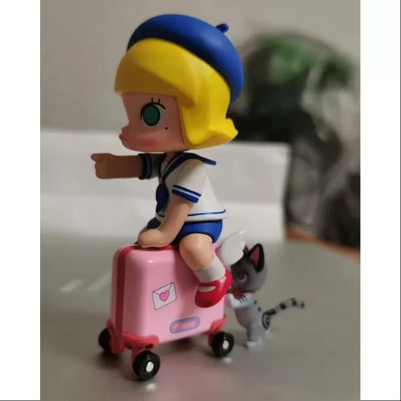 MOLLY Ein langweiliger Tag mit Molly Serie Reisen von zu Hause MOLLY Ein langweiliger Tag mit Molly Serie Reisen von zu Hause