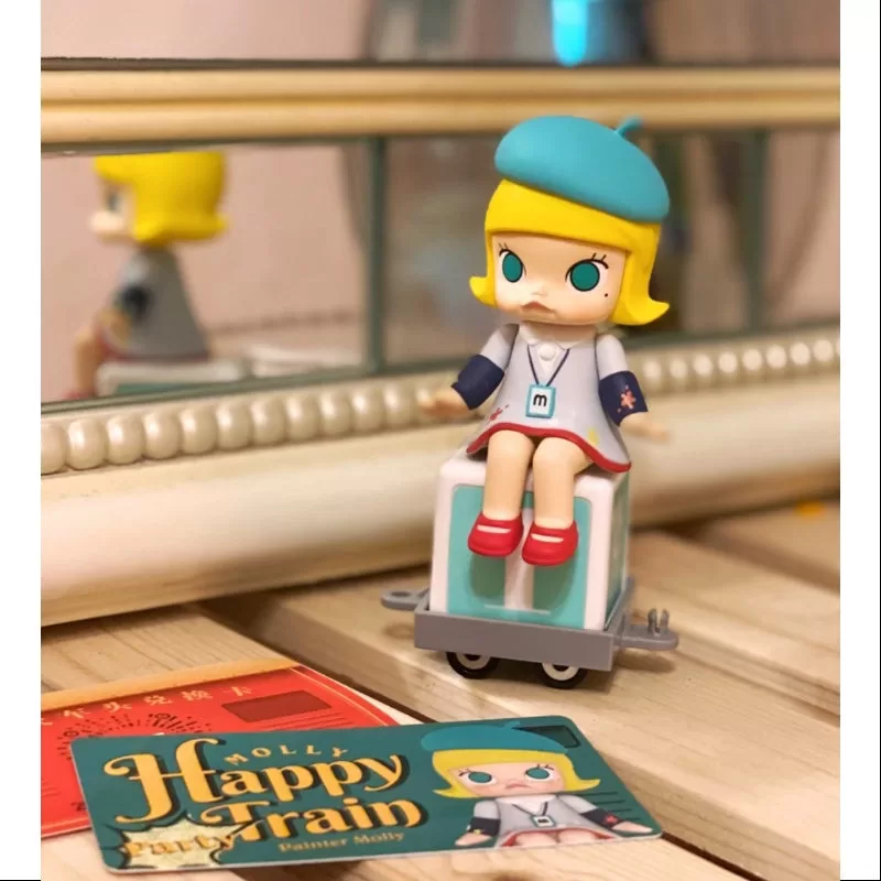 MOLLY Happy Train Party Serie Geheime Malerin Molly (1/144) MOLLY Happy Train Party Serie Geheime Malerin Molly (1/144)